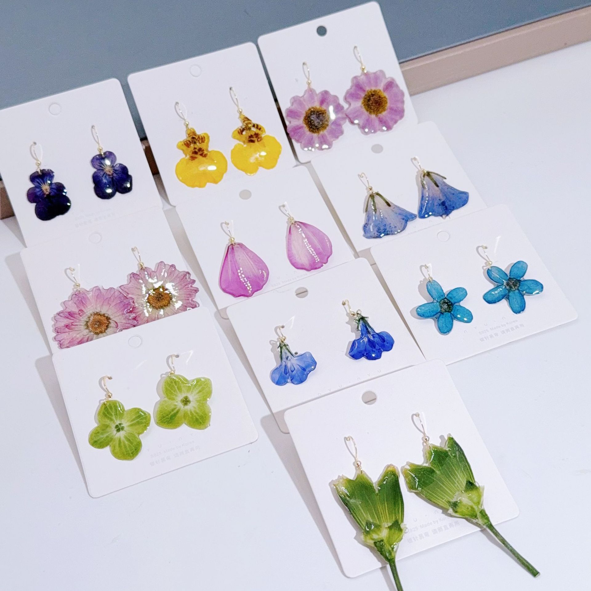 Brincos de Flores Naturais da  - Body Jewelry Wholesale avaliação e preço